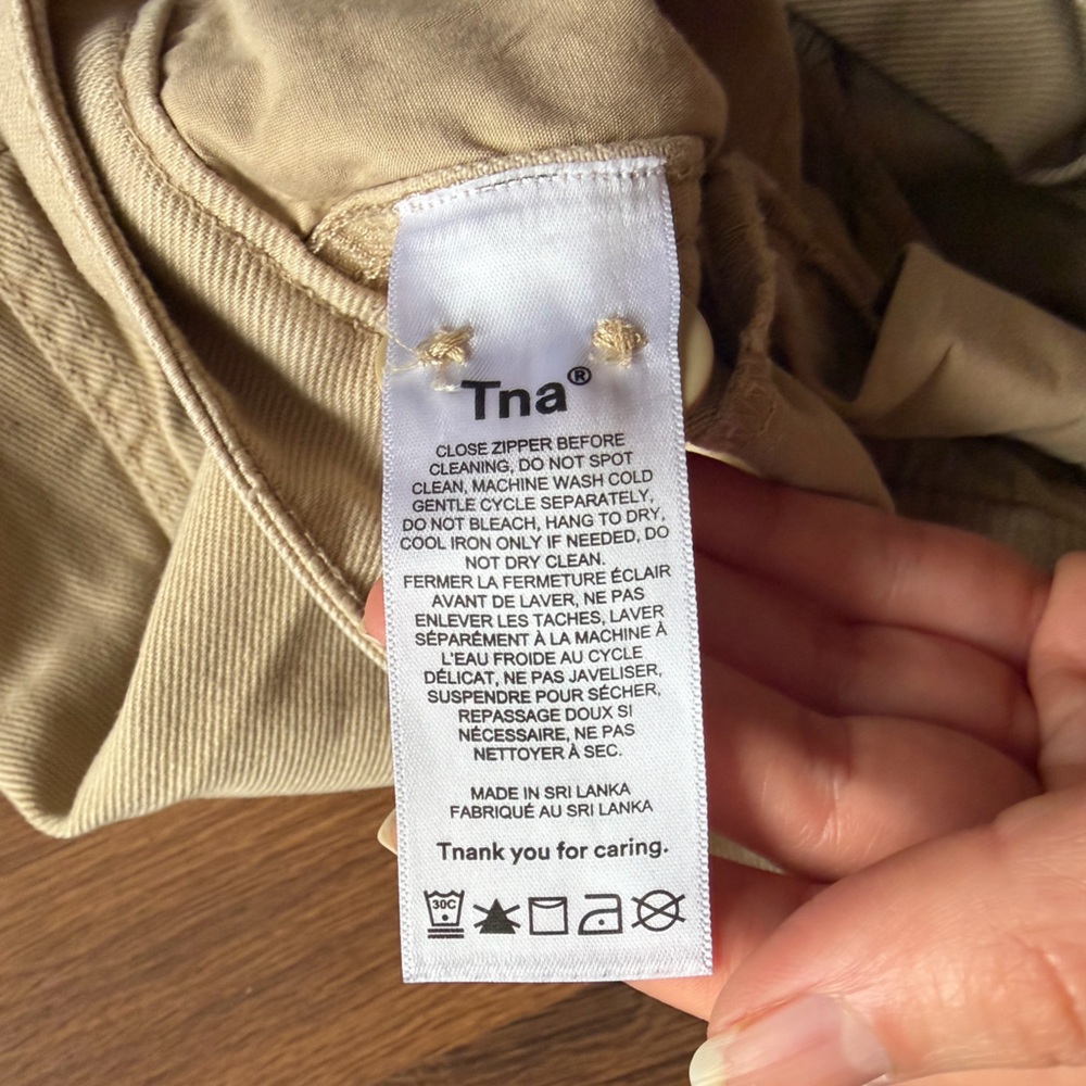 TNA Beige Troop Cargo Pants – Size 6 🤎✨ - Picture 11 of 11